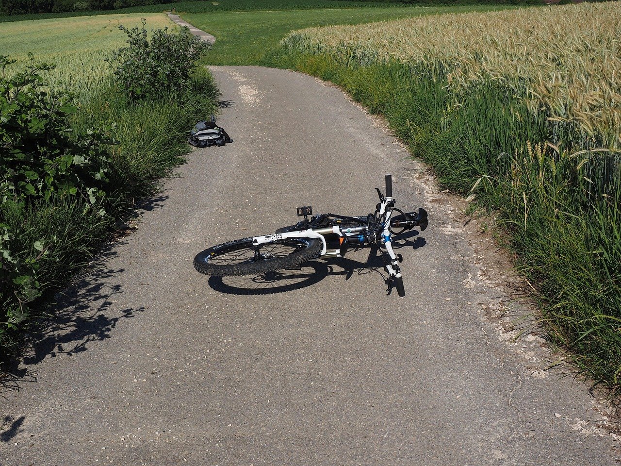 Bicycle accident scene showing grounds for a personal injury claim after a cycling incident